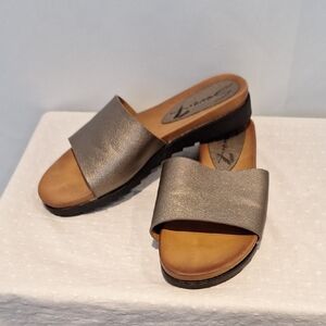 Seven7 Pearl Slide Sandals Bronze Size 9